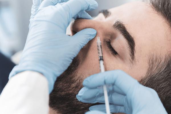 تزریق فیلر برای رفع قوز بینی به‌صورت‌موقتی